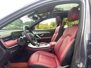 รถยนต์มือสองปี 2024 Jetour X70pro 1.5t SUV เกียร์อัตโนมัติ พวงมาลัยซ้าย ภายในสีเข้ม เบาะหนัง ยาง R19 หลังคาซันรูฟแบบพาโนรามา X70 Vi - Product Image 4