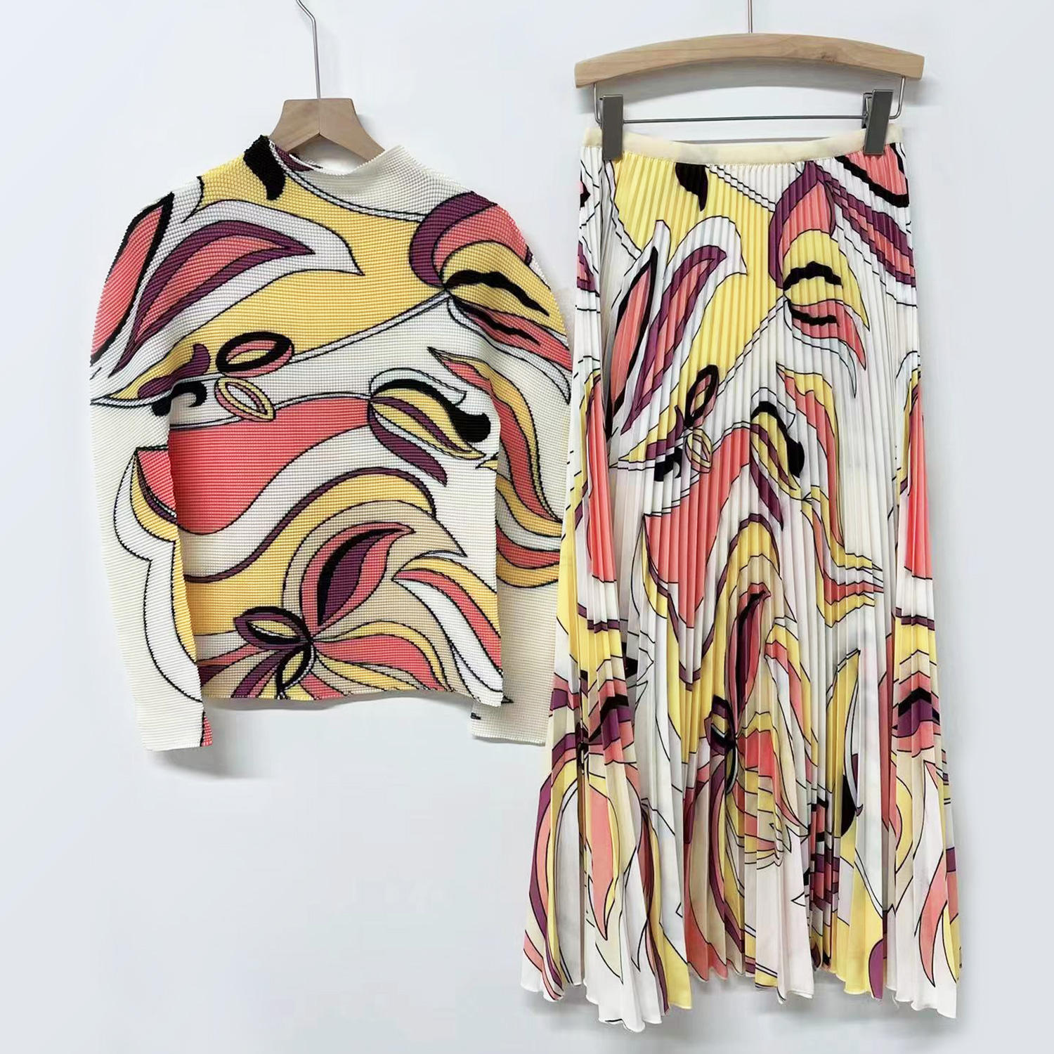 สีเหลือง