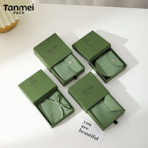 Изготовленный на заказ логотип зеленый ящик ювелирных изделий Коробка кольцо серьги ожерелье упаковка коробки ювелирных изделий с мешком - Product Image 2