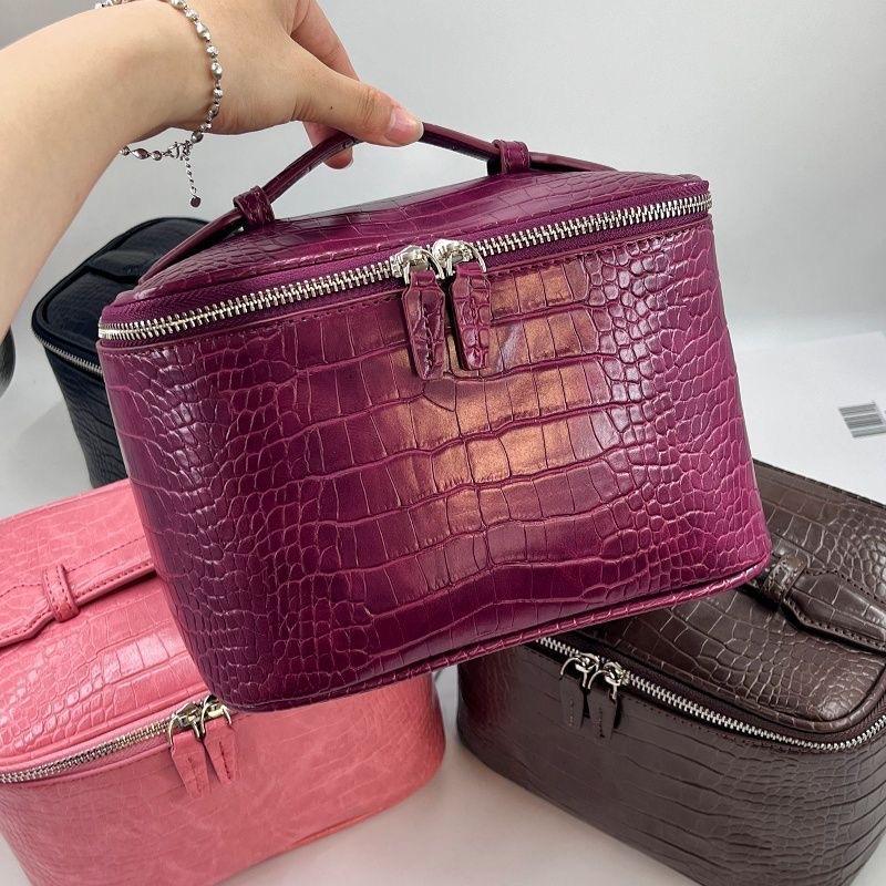2026 New Womens Storage Bag Crocodile-Pattern PU Material Waterproof ...