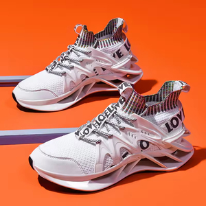 Nouvelles baskets décontractées noires unies de haute qualité pour hommes, à lacets, style sport, collection 2026 - Product Image 3