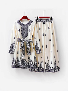 Ensemble Sharara brodé noir et blanc 3 pièces, Salwar Kameez indien pour femmes, tenue de fête ethnique - Product Image 5