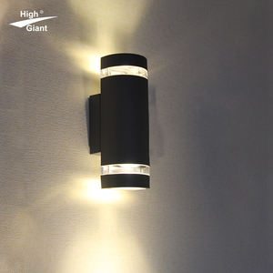Lampe <span class=keywords><strong>murale</strong></span> d'extérieur en aluminium haut et bas pour l'éclairage de jardin de décoration de villa et d'hôtel - Product Image 4