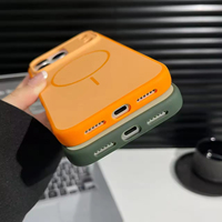 HEYBINGO Nouvelle coque de téléphone magnétique sans fil antichoc en TPU+PC au toucher doux pour 17 Pro