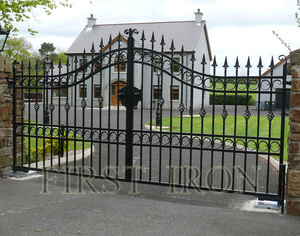<strong>Latest</strong> Iron House <strong>Gate</strong> <strong>Grill</strong> <strong>Designs</strong> Deer Wrought Iron <strong>Gate</strong> - Product Image 3