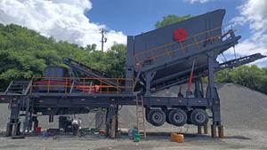 Trituradora de Impacto Móvil sobre Orugas ZHONGDE, la Más Vendida, con PLC y Motor, Capacidad de 90-650 t/h para el Procesamiento de Piedra/Mineral - Product Image 3