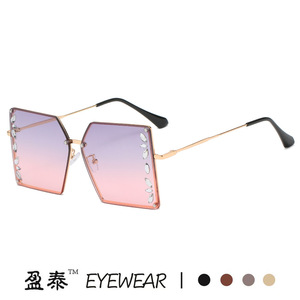 Eyewear Rhinestone Studded <b>Square</b> Frame <b>Sunglasses</b> Gold Metal UV400 Women Fashionable Sunshades - Product Image 5