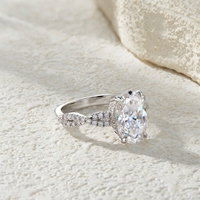 Bague en argent sterling S925 avec moissanite taille ovale 8x12mm, halo caché et bande torsadée pour femme