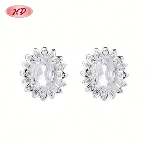 Modernos Pendientes de Plata S925 con Diseño de Flor Vintage y Circonitas de Colores, Joyería Unisex para Regalo - Product Image 1