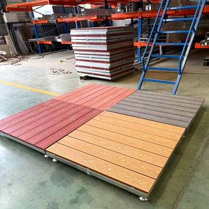 Plancher modulaire AluDeck en WPC avec <span class=keywords><strong>quille</strong></span> galvanisée et pieds <span class=keywords><strong>de</strong></span> support en acier inoxydable, antidérapant et facile à poser - Product Image 2