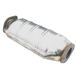 Convertisseur catalytique à ajustement direct d'accessoires de voiture de prix usine pour le convertisseur de catalyseur de Nissan D21 D22 - Product Image 5