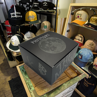 Boîte faite sur commande de paquet de chapeau avec le carton rigide vernissant la finition recyclable
