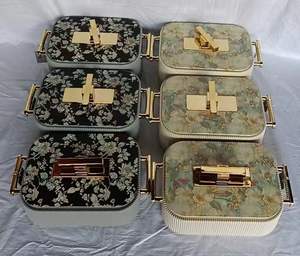 Ensemble populaire de 3 récipients isothermes de 3L, 4L et 5L avec couvercle floral en acier inoxydable et poignée dorée pour ustensiles de <span class=keywords><strong>cuisine</strong></span> africains - Product Image 3