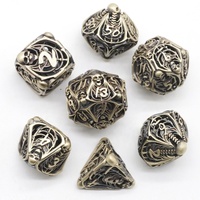 Ensemble de dés polyédriques en cuivre pur creux, 7 pièces, respectueux de l'environnement, durables, pour jeux de rôle DND COC TRPG, chiffres dorés, objets de collection