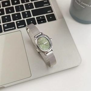 Mode ovale petit cadran montre pour femme tempérament simple montre d'étudiant étanche montre en acier inoxydable - Product Image 1
