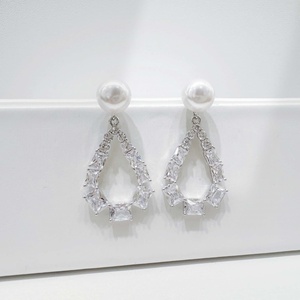wholesale Brass butterfly Princess Cut <b>Crystal</b> <b>Stud</b> <b>Earrings</b> everyday party Rhodium Plated Geometric Luxury zircon <b>earrings</b> - Product Image 4