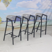 Ensemble de salle à manger commercial 4 places pour extérieur : table haute carrée en aluminium et chaises en corde