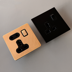 Interrupteur standard britannique 2 gangs, panneau en acier inoxydable, interrupteurs muraux pour éclairage, prise universelle, interrupteur à bascule en laiton - Product Image 3