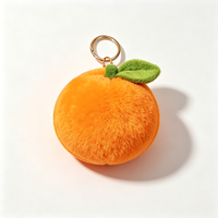 Breloque en peluche orange personnalisée en forme de dessin animé, vente en gros, jouets porte-clés en peluche personnalisés, pendentif de sac à dos en peluche douce en forme de fruit