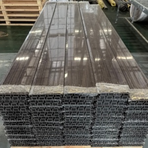Pavimentazione in Composito Legno-Plastica Impermeabile e Anti-UV per Esterni - Product Image 5