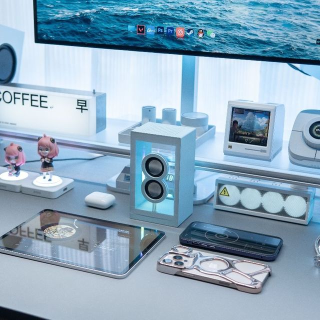 Transparent BT Speaker RGB Ambient Light Desktop Ornament Home Stereo Subwoofer Wired Wireless Computer Audio Birthday Gift