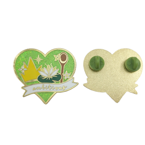 Insignia personalizada en forma de corazón, pines chapados en oro para cada ocasión, diseños personalizados de alta calidad, envío rápido - Product Image 5