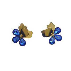 S250-3953QL Fashion <b>Stud</b> <b>Earrings</b> - Product Image 1