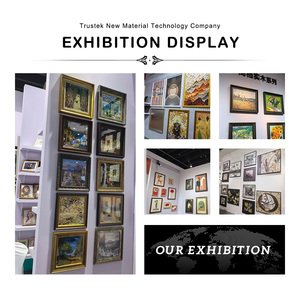 TRUSTECK Stampa su Tela Moderna con Collage di Acquerello e Tecniche Miste, Decorazione Murale Digitale, Dipinto di Natura Morta Astratta con Cristalli e Porcellana - Product Image 6