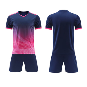 Uniforme de Fútbol 100% Poliéster, Diseño Personalizado, Resistente a Desgarros, Transpirable, Conjunto de Camiseta Deportiva, Servicio OEM ODM - Product Image 4