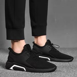 Chaussures de course légères et respirantes en mesh pour hommes, toutes occasions, semelle souple, à lacets, tendance mode pour chaussures de football et de soccer - Product Image 6