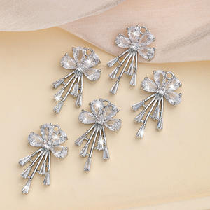 Flor fuegos artificiales colgante borla Diy collar pulsera accesorios Material hecho a mano 18K cobre plateado Bolsa de Oro pequeños regalos - Product Image 3