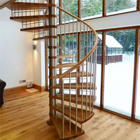 Escalier extérieur en bois avec escalier décorations spirale escalier garde-corps en acier
