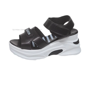 Nouvelles sandales de sport compensées à plateforme épaisse pour femme, motif lettres, vente en gros - Product Image 5