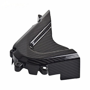 Cubierta de piñón de fibra de carbono seca 3K para KTM RC 390 2018+ - Product Image 6
