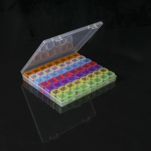 Caja de Almacenamiento para Arte de Uñas de 28 Compartimentos, Colorida, Organizador de Escritorio de Plástico con Tapa Abatible para Piedras de Imitación, Joyas y Accesorios - Product Image 1