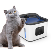 Dispensador de Agua Automático para Mascotas, de Gran Capacidad, Ecológico, de Acero Inoxidable de 3.5L, con Sensor Inteligente y Carga Sólida