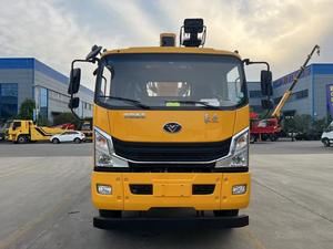 Camion-grue mobile CLW Sinotruk 4x2, 8 tonnes, avec bras Zoomlion à cinq sections, haute efficacité opérationnelle, pour la construction urbaine, boîte de vitesses de pompe - Product Image 2