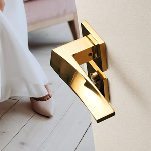 Manija de Puerta Interior y Herraje de Cerradura SSR Modernos en Oro Brillante con Control Táctil Ambidiestro y 1 Año de Garantía - Product Image 4