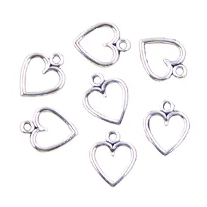 Charms Hollow Lovely Heart 14x11mm Antik Bronze Silber Farbe Anhänger DIY Making Findings Handgemachter tibetischer Schmuck