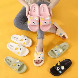 Ciabatte da donna Ereslin con cartoni animati, rosa, in EVA, antiscivolo, estive, da casa, con punta aperta, tomaia in PVC, taglia 38/39 - Product Image 3