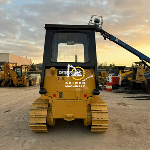 Miniexcavadora Usada Original Japonesa de Alta Calidad CAT D4C, Tamaño Pequeño para Áreas Estrechas, Limpieza de Terrenos, Motor Pequeño/Bomba - Product Image 6