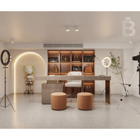 Présentoir de magasin de sacs à main Design d'aménagement intérieur Présentoir de sac à main léger pour la décoration de magasin de détail Design gratuit