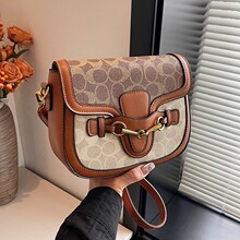 Bolso Bandolera Retro de PU para <span class=keywords><strong>Mujer</strong></span>, con Correa Ancha para el Hombro, Cierre Magnético, Diseño Elegante y Portátil - Product Image 2