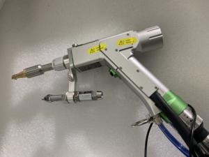 Raytools palmare testa di saldatura <span class=keywords><strong>Laser</strong></span> BW101GS Bw101GD pistola di saldatura <span class=keywords><strong>Laser</strong></span> in fibra di alta qualità per saldatura/taglio/pulizia della macchina - Product Image 6