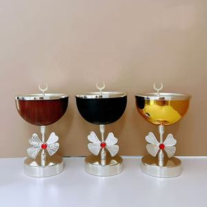 Encensoir en métal artisanal pour encens de bois de santal, artisanat en métal, brûleur de Bakhoor - Product Image 3