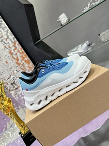 Zapatos On Cloud para Hombre, Zapatos de Diseñador, Zapatos Deportivos Transpirables para Hombre, Zapatillas Blancas para Correr y Caminar, Zapatillas Retro Personalizadas al por Mayor - Product Image 5