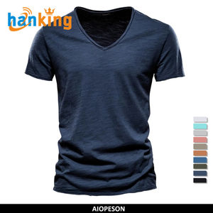 Ehanking T-shirt uni à col en V coupe ajustée pour homme, hauts de course à manches courtes, à col en O - Product Image 2