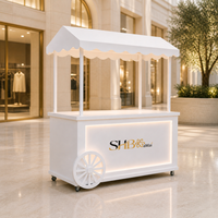 Chariot à fleurs en bois personnalisé avec éclairage LED, présentoir pliable et portable pour mariages, anniversaires, événements et location commerciale