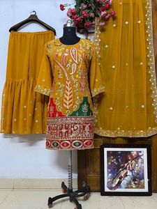 High Quality Traditional Yellow Sharara Suit Set Exotic Prints with <b>Gota</b> Laces Embroidery V-Neck Collar Casual Knitted Fabric - Product Image 3