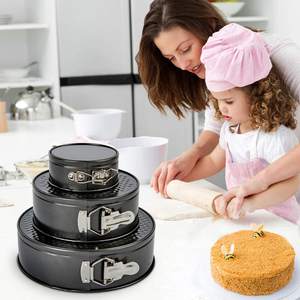 Set di 3 Teglie Rotonde Antiaderenti per Cheesecake e <span class=keywords><strong>Torte</strong></span> Nuziali, con Fondo Rimovibile e Base Antiscivolo - Product Image 6